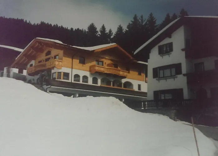 Landhaus Tuxerschafer Bed & Breakfast Tux