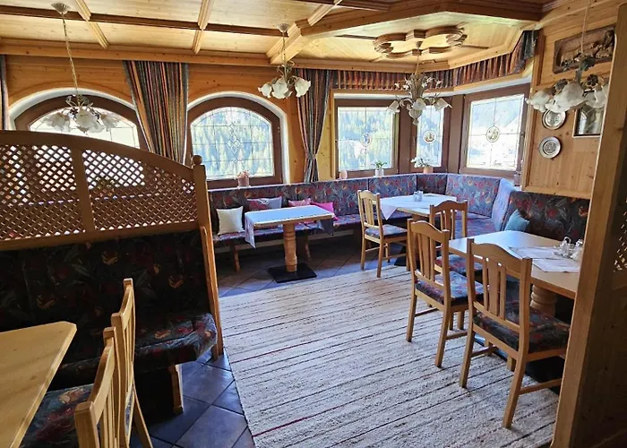 Landhaus Tuxerschafer 3* Tux