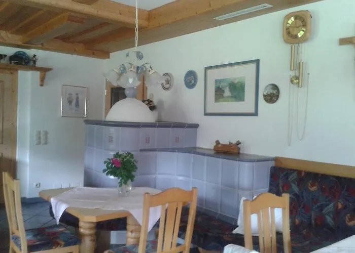 Bed & Breakfast Landhaus Tuxerschafer 3*